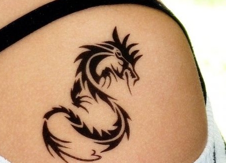 tatouage aérographe dragon